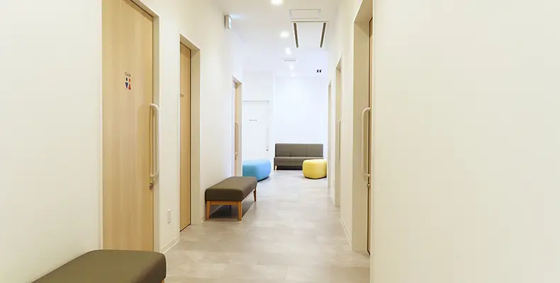 さっぽろ呼吸器内科クリニックはワイビル宮の沢1階にある呼吸器内科・内科です。